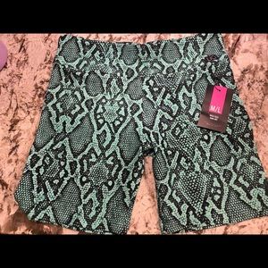 NWT Lici fit Boa shorts in size M/L